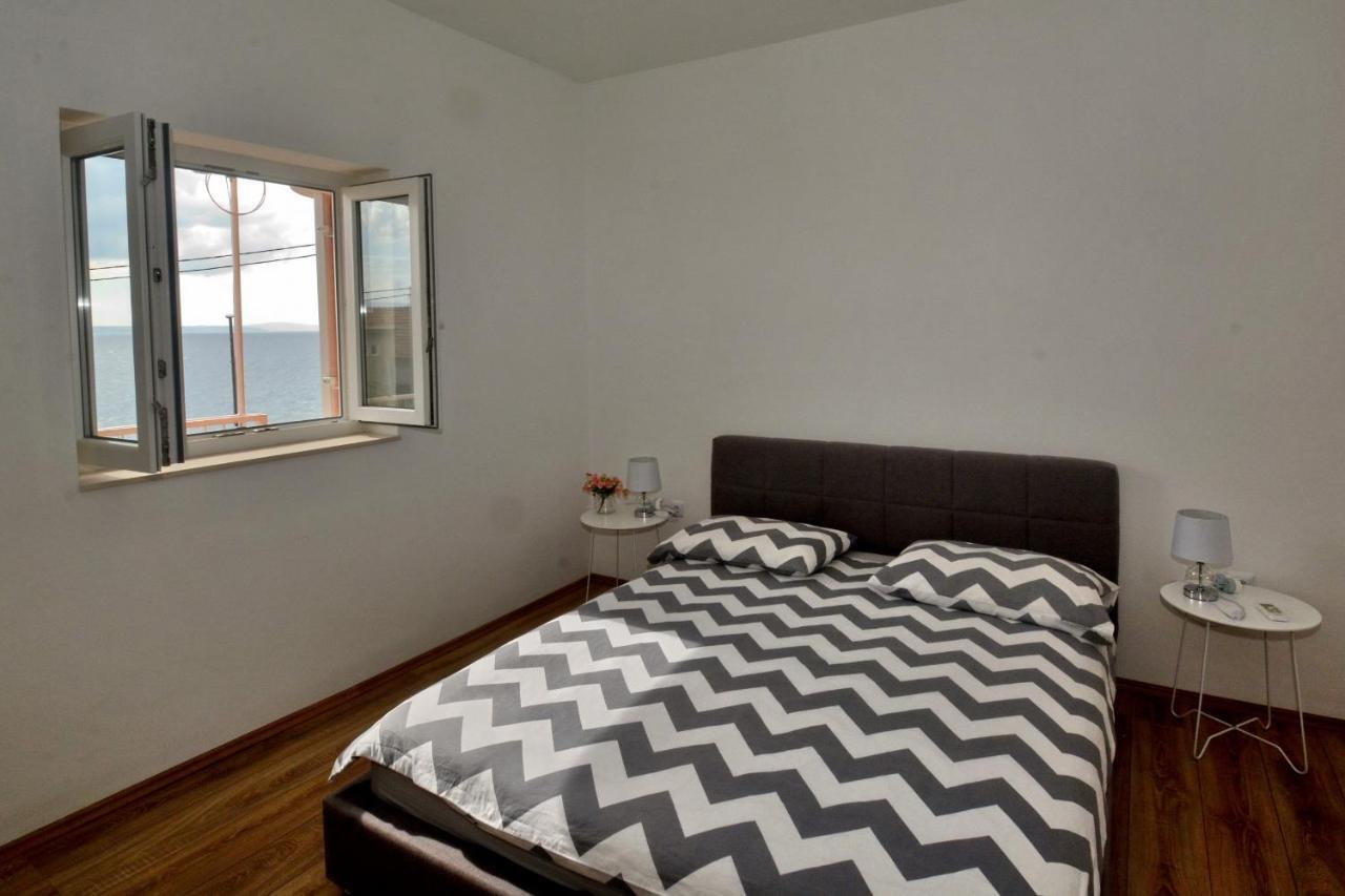 Apartman Dalmatia Apartment Jesenice  Exterior photo